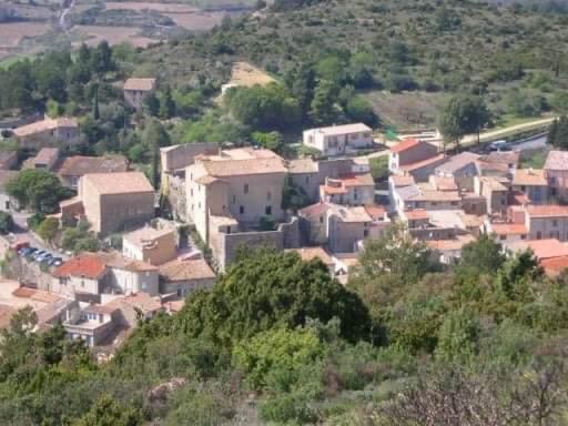 Chez Tatie Menie Bed & Breakfast Fraissé-des-Corbières Bagian luar foto